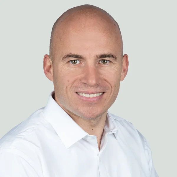 erich roos 1 1 aspect